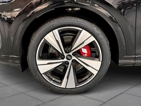 New 2025 Audi SQ5 Premium Plus image 11