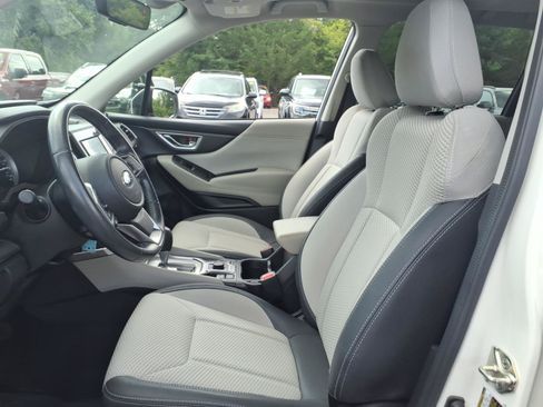 Used 2019 Subaru Forester Premium w/ Popular Package #1 AWD/4WD image 18