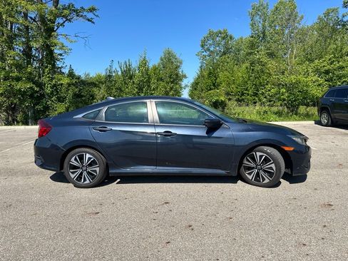 Used 2016 Honda Civic EX-T image 12