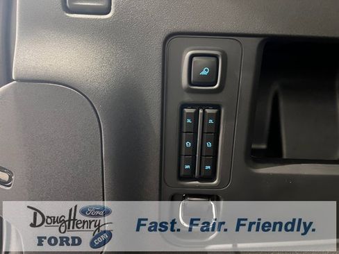 New 2025 Ford Expedition Max Platinum w/ Stealth Performance Package image 39