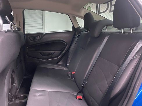 Used 2019 Ford Fiesta SE image 12