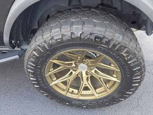 Used 2022 Ford Bronco Wildtrak AWD/4WD image 12