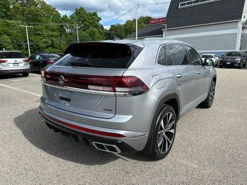 Certified 2024 Volkswagen Atlas Cross Sport SEL Premium R-Line AWD/4WD image 8