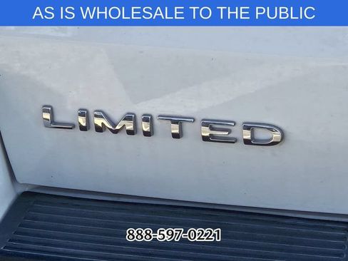 Used 2018 Ford Expedition Limited AWD/4WD image 5
