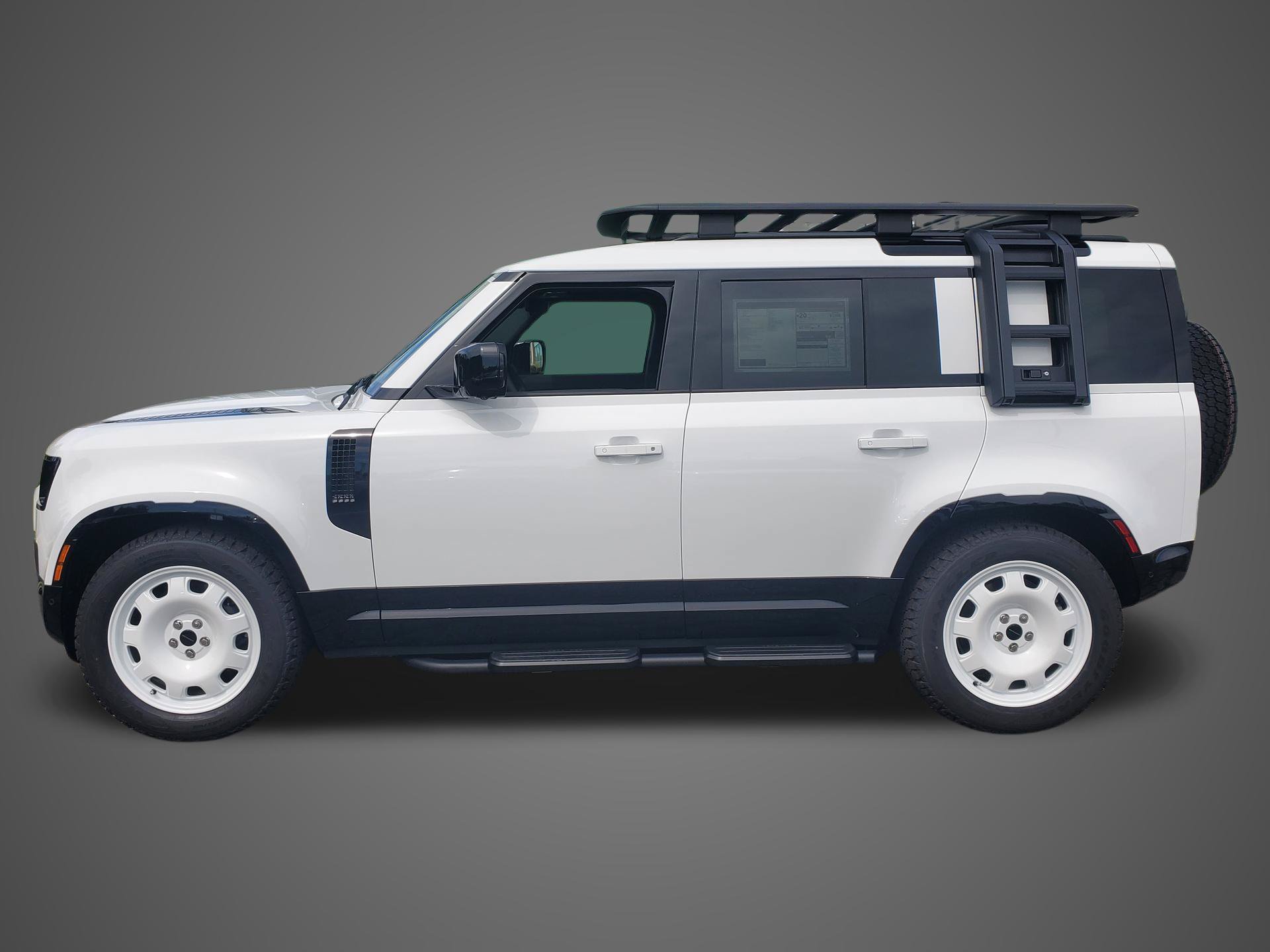 New 2026 Land Rover Defender 110 X-Dynamic SE AWD/4WD image 9