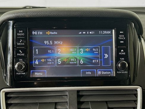 Used 2018 Mitsubishi Eclipse Cross ES image 19