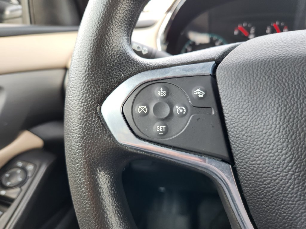 Used 2023 Chevrolet Traverse LS w/ Safety Package FWD image 29
