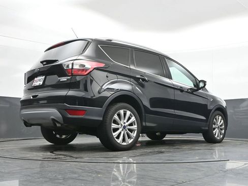 Used 2017 Ford Escape Titanium FWD image 40