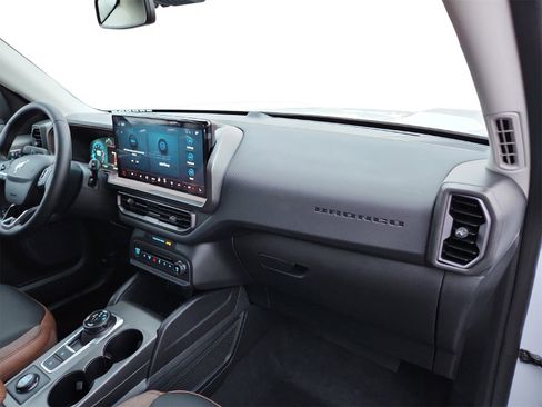 New 2025 Ford Bronco Sport Outer Banks image 22