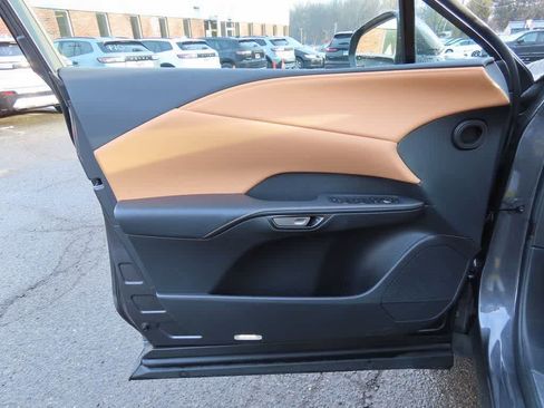 Used 2025 Lexus RX 350 Premium w/ Accessory Package (Z1) image 16