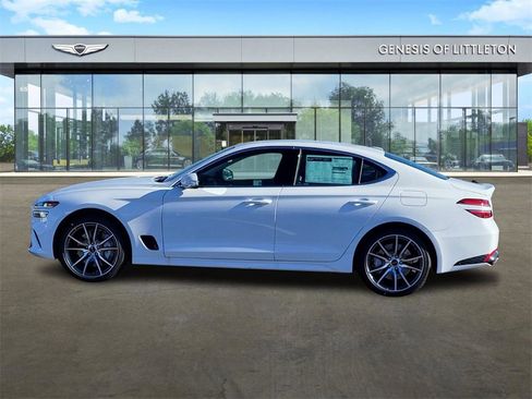 New 2026 Genesis G70 2.5T image 2