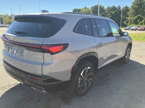 New 2026 Buick Enclave Sport Touring w/ LPO, Floor Liner Package image 8