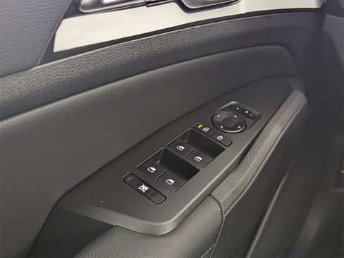 New 2026 Kia Sportage EX image 15