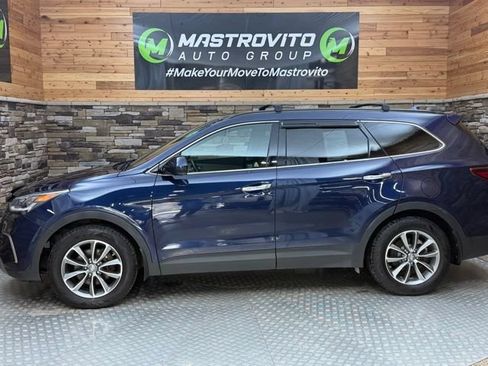 Used 2018 Hyundai Santa Fe SE AWD/4WD image 5