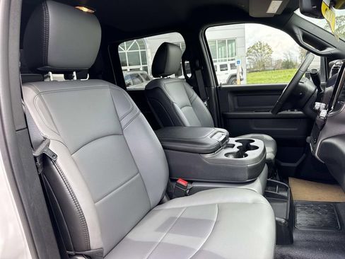 New 2026 RAM 3500 Tradesman image 24