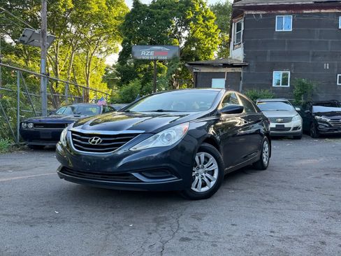 Used 2011 Hyundai Sonata GLS FWD image 4
