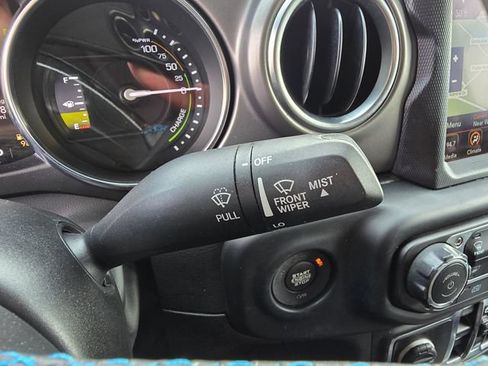 Used 2023 Jeep Wrangler Unlimited Rubicon 4xe w/ Cold Weather Group AWD/4WD image 16