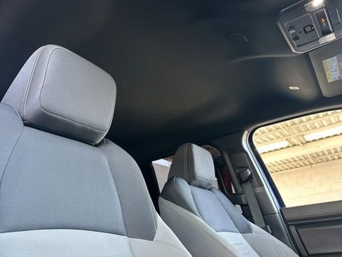 Used 2025 Toyota Tacoma TRD Sport AWD/4WD image 20