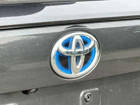 Used 2024 Toyota RAV4 XLE w/ Convenience Package AWD/4WD image 27