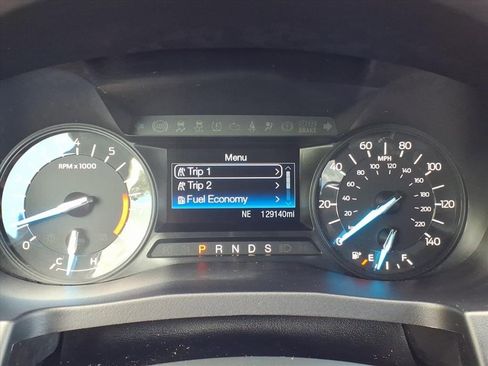 Used 2018 Ford Explorer XLT image 22