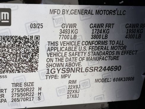 Used 2025 Cadillac Escalade ESV Sport AWD/4WD image 12