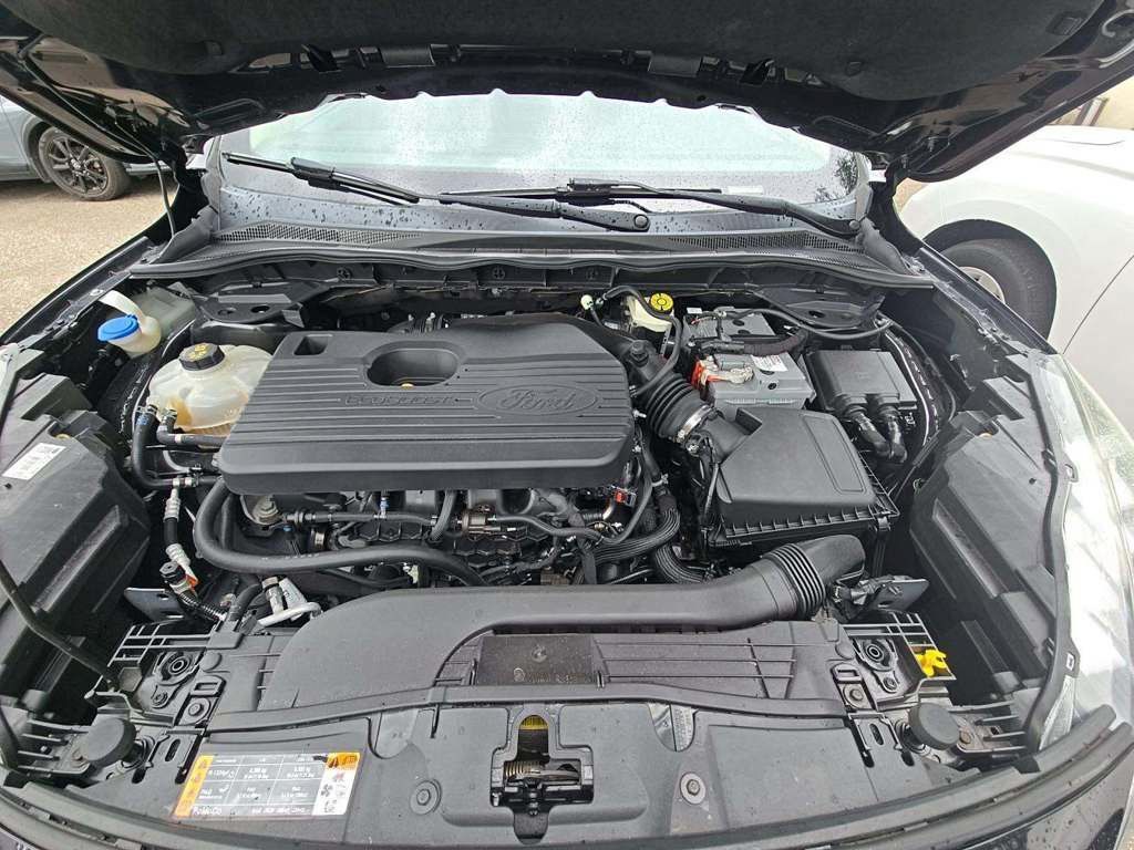 Used 2020 Ford Escape Titanium AWD/4WD image 11