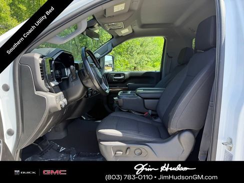 Used 2024 Chevrolet Silverado 3500 LT w/ Convenience Package AWD/4WD image 20
