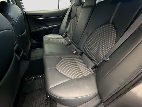 Used 2024 Toyota Camry SE FWD image 13