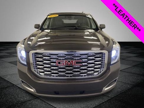 Used 2019 GMC Yukon Denali w/ Open Road Package AWD/4WD image 2
