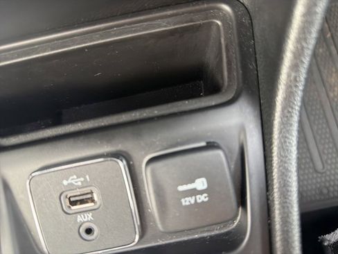 Used 2023 Jeep Cherokee Altitude Lux AWD/4WD image 21