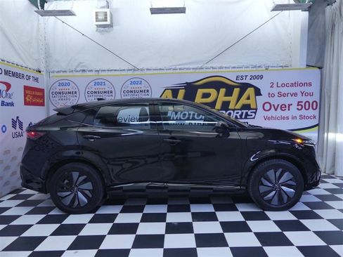 Used 2023 Nissan Ariya AWD image 27