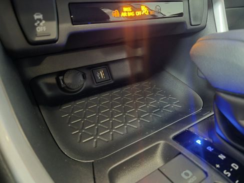 New 2025 Toyota RAV4 LE image 27