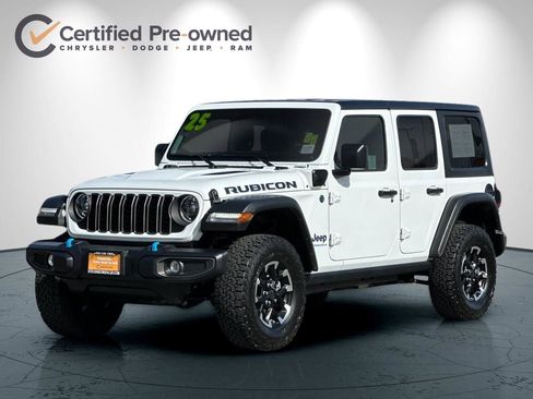Certified 2025 Jeep Wrangler Unlimited Rubicon 4xe w/ Convenience Group AWD/4WD image 8