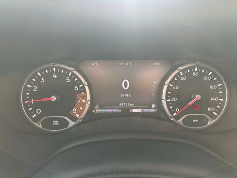 Used 2022 Jeep Renegade Latitude image 9