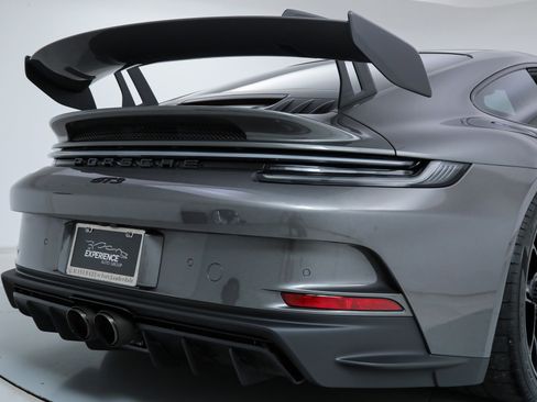 Used 2022 Porsche 911 GT3 image 14