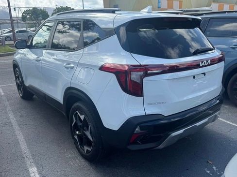 Used 2026 Kia Seltos S FWD image 2