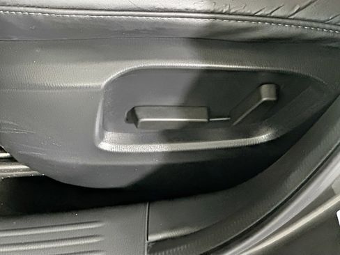 Used 2019 MAZDA CX-5 Touring FWD image 13