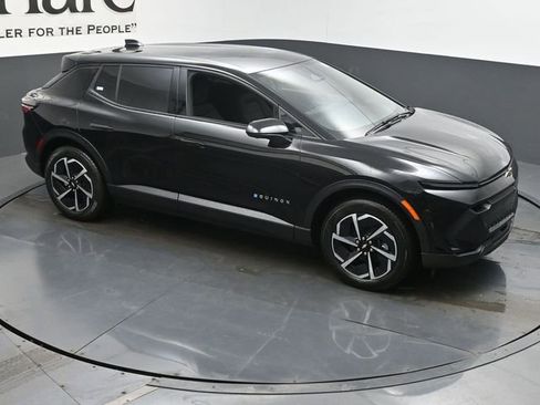 New 2026 Chevrolet Equinox EV LT w/ Comfort Package image 11