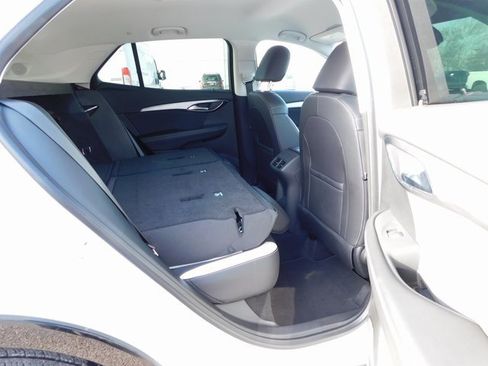 Certified 2025 Buick Envision Sport Touring image 24