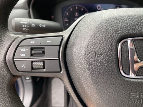Used 2024 Honda Accord EX image 21