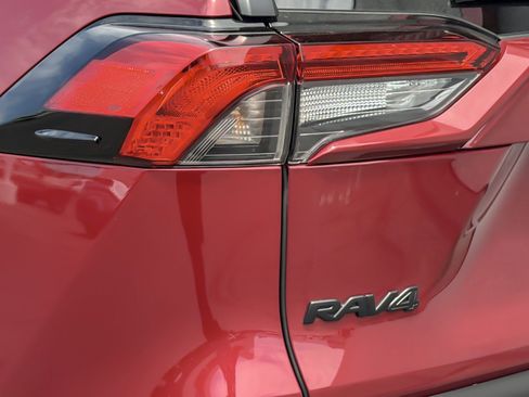 Certified 2025 Toyota RAV4 XLE Premium AWD/4WD image 26