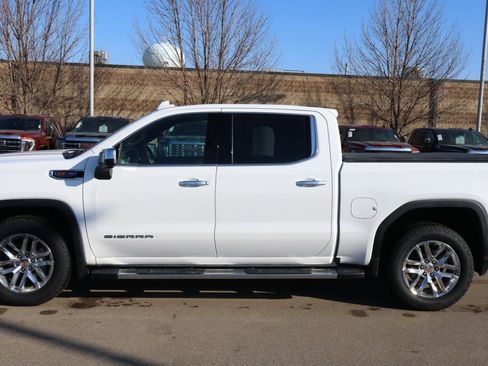 Used 2020 GMC Sierra 1500 SLT w/ SLT Premium Plus Package image 4