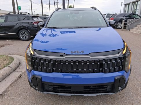 New 2026 Kia Sportage X-Line w/ X-Line Premium Package image 2