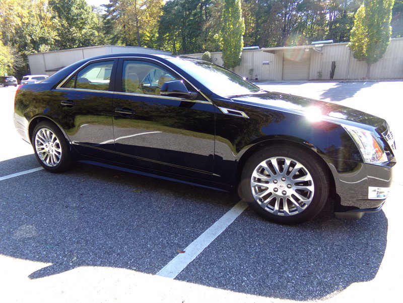 Used 2011 Cadillac CTS Performance w/ Performance Luxury Package RWD image 5