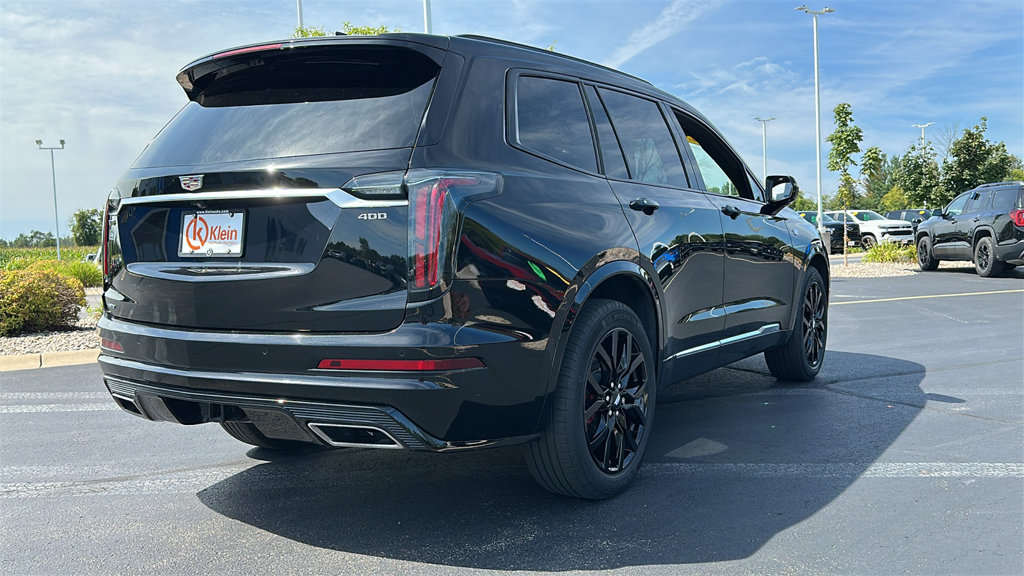 Used 2024 Cadillac XT6 Sport w/ Technology Package AWD/4WD image 8