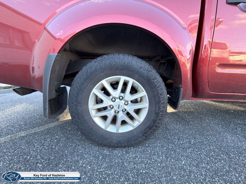 Used 2018 Nissan Frontier SV AWD/4WD image 9