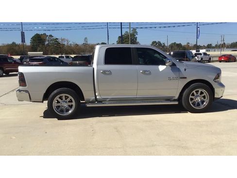 Used 2018 RAM 1500 Lone Star image 9