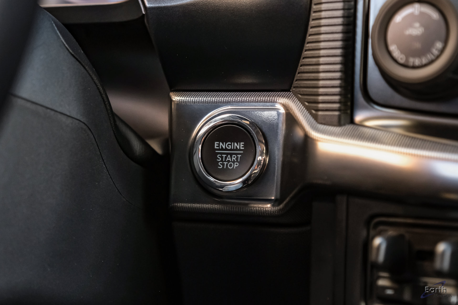 Used 2025 Ford F150 Raptor AWD/4WD image 86
