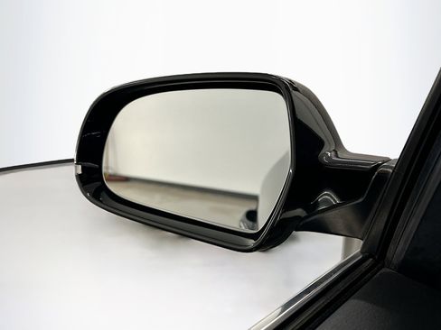 Used 2013 Audi A4 2.0T Premium w/ Convenience Pkg image 16