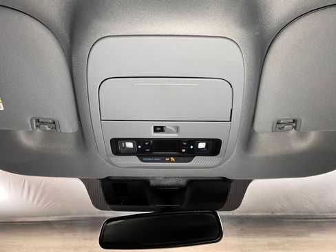 Used 2022 Ford F150 XLT w/ Equipment Group 302A High AWD/4WD image 16